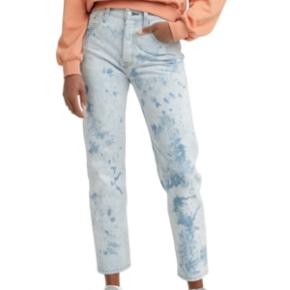 NWT Levi’s 501 Original Cropped Scribbled Down Blue Women’s Jeans Size 28